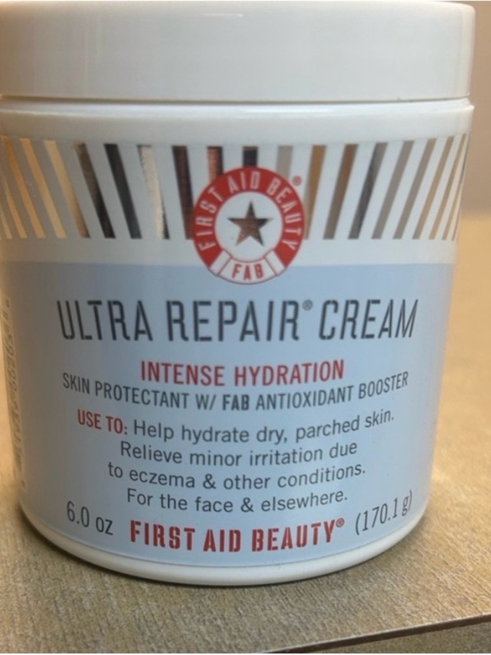 First Aid Beauty Ultra Repair Cream - Antioxidant Booster. sensitive skin.